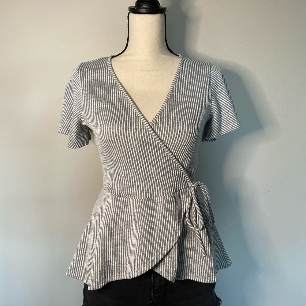 SOLD ‼️ Caution to the Wind | Grey Peplum Blouse